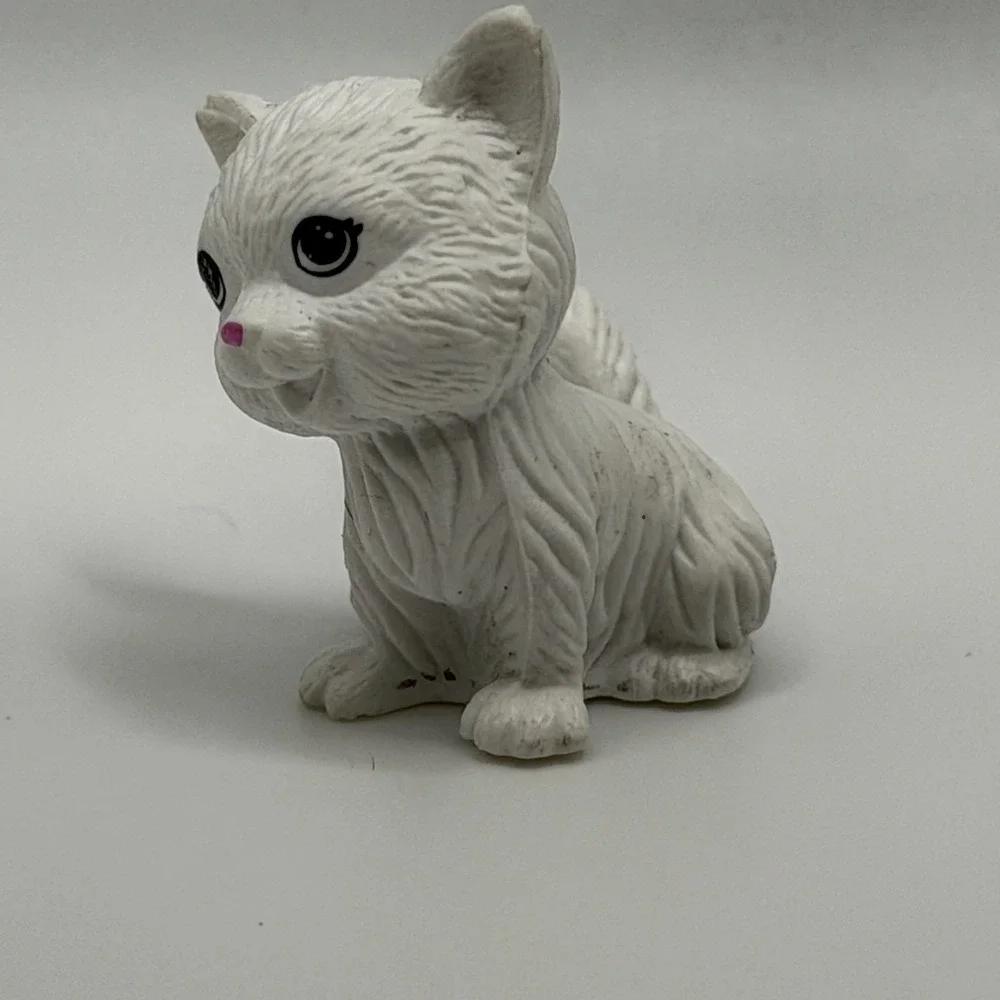 Barbie Pet Boutique Doll White Cat‎ Kitten